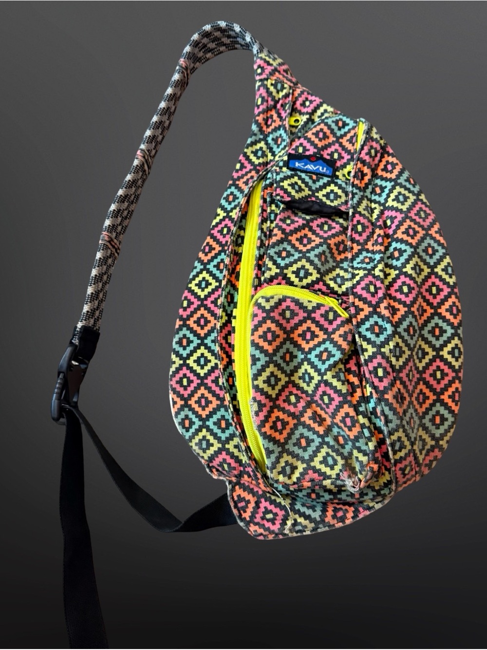 KAVU Rope Sling Bag 🎨🌈 | Neon Geometric